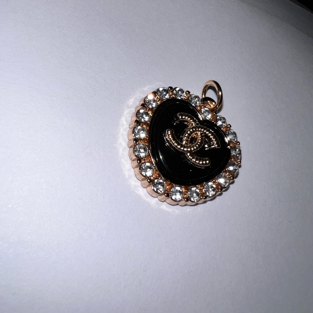 Black Chanel zipperpull pre owned